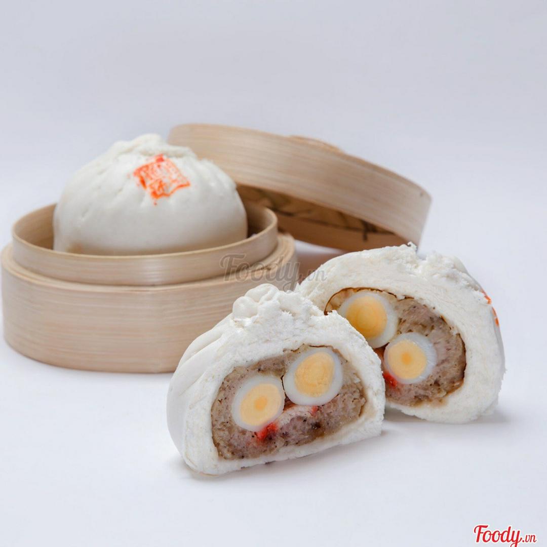 banh-bao-2-trung-cut-loai-ac-biet