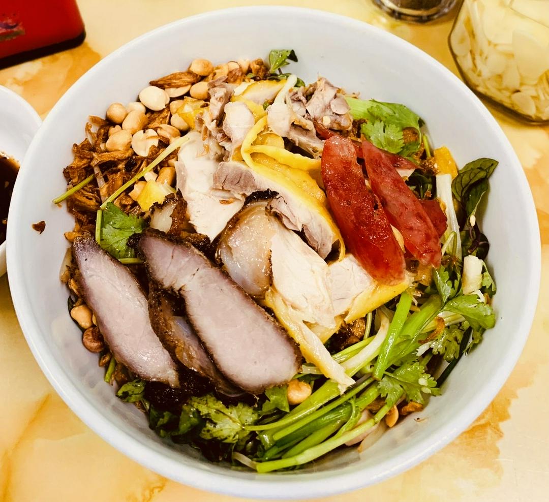 pho-tron-ga-ac-biet-ay-u