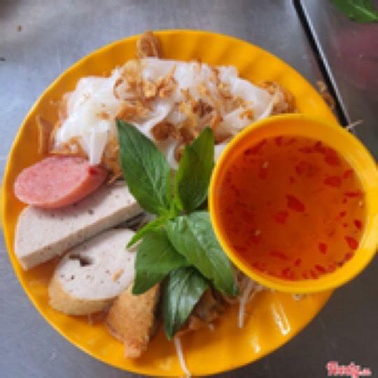 banh-uot-cha-ac-biet