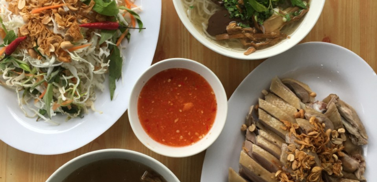 quan-co-cam-bun-mien-ga-144-le-loi