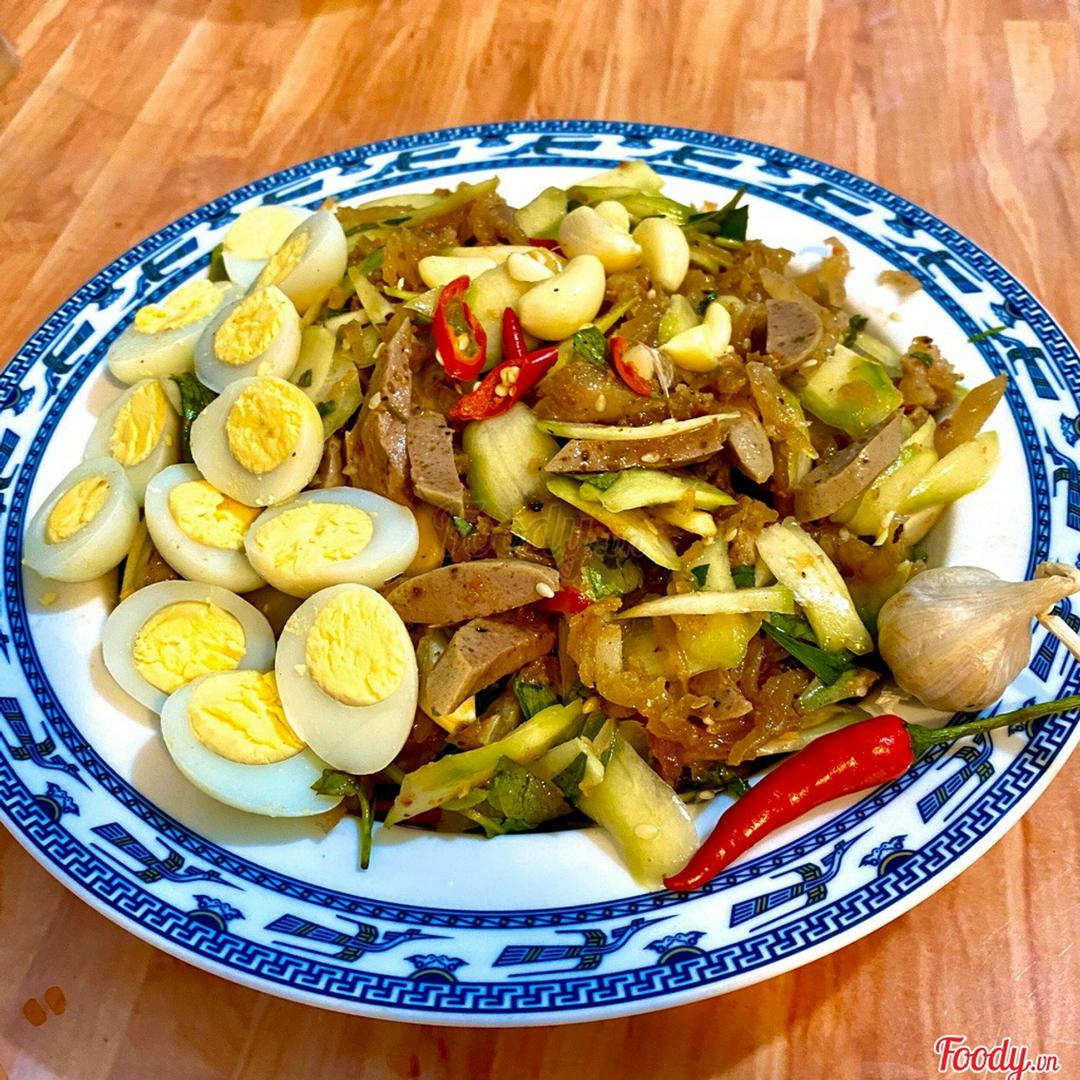 tre-tron-thap-cam-lon-khong-kem-banh-phong