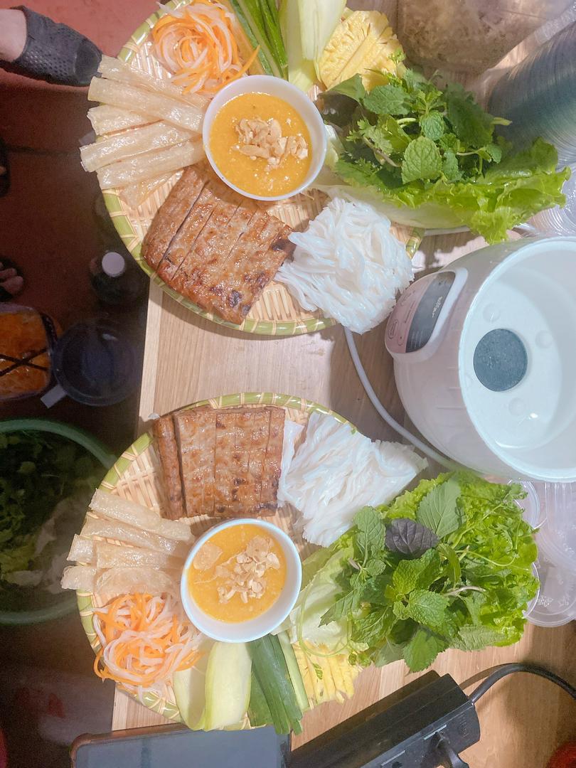 nem-nuong-nha-trang-suat-to