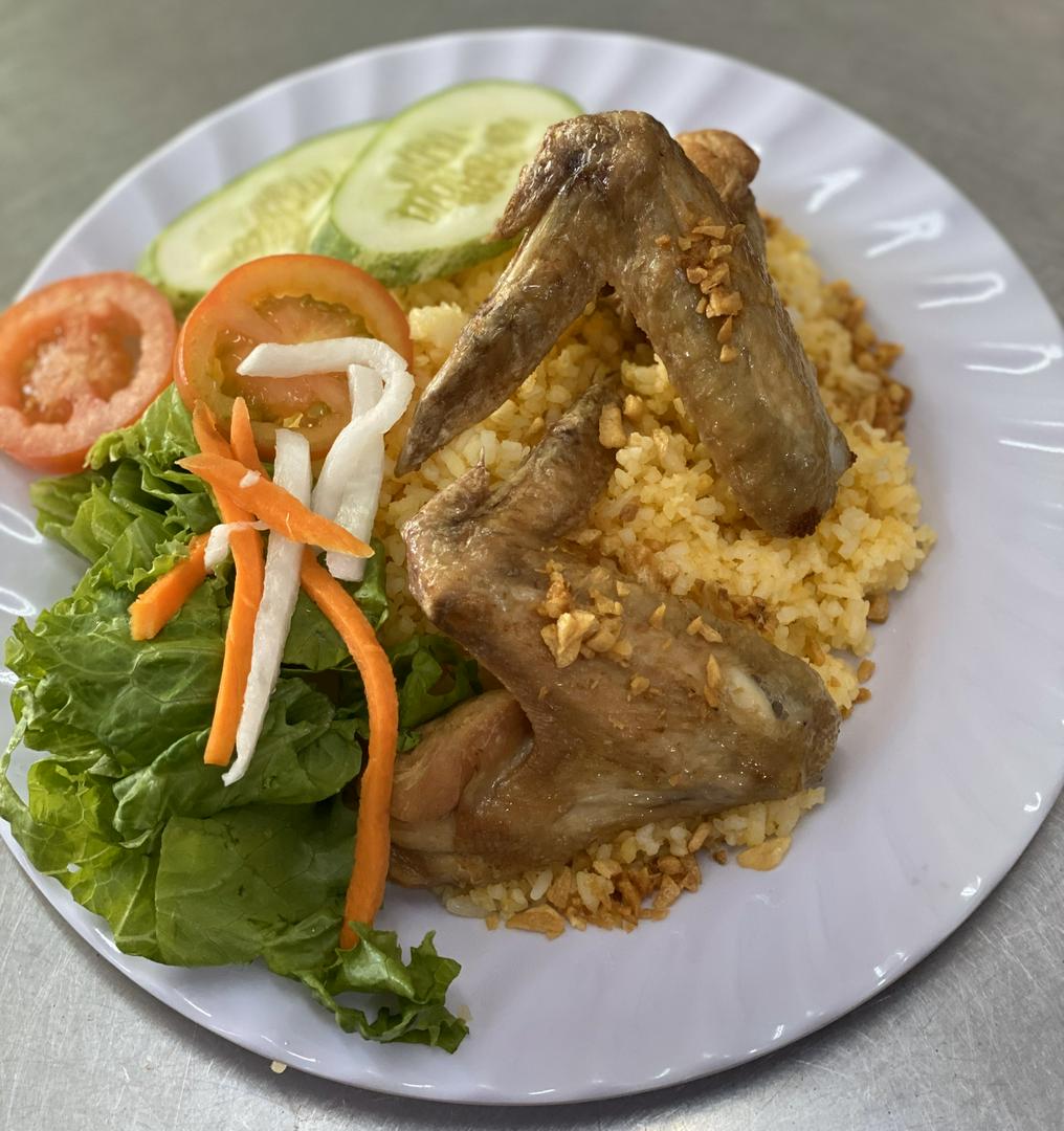 com-canh-ga-chien-mam-toi