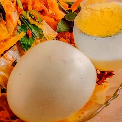 banh-trang-tron-trung-ga-kho-muc