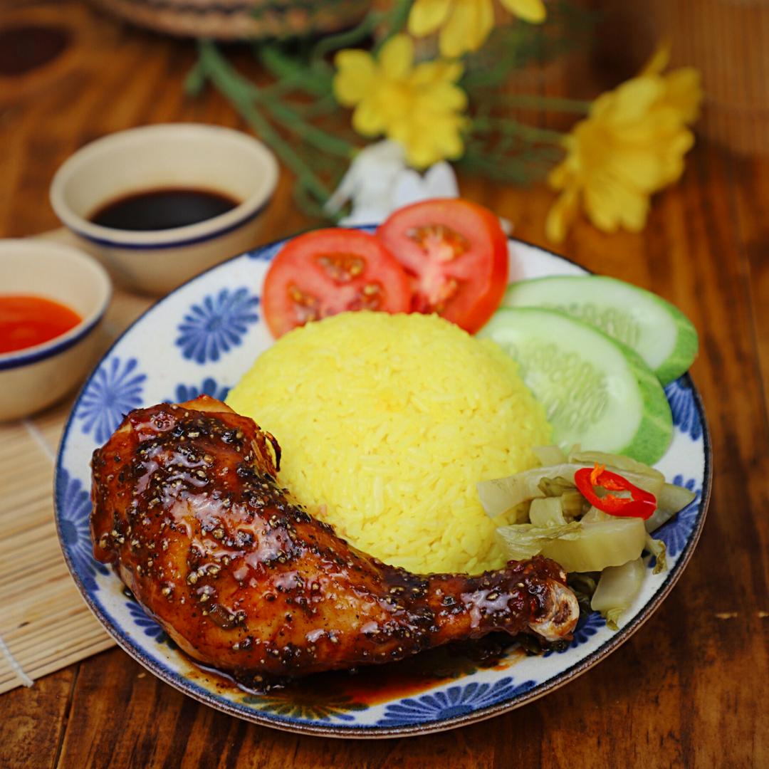 com-ga-sot-tieu-xanh-nho