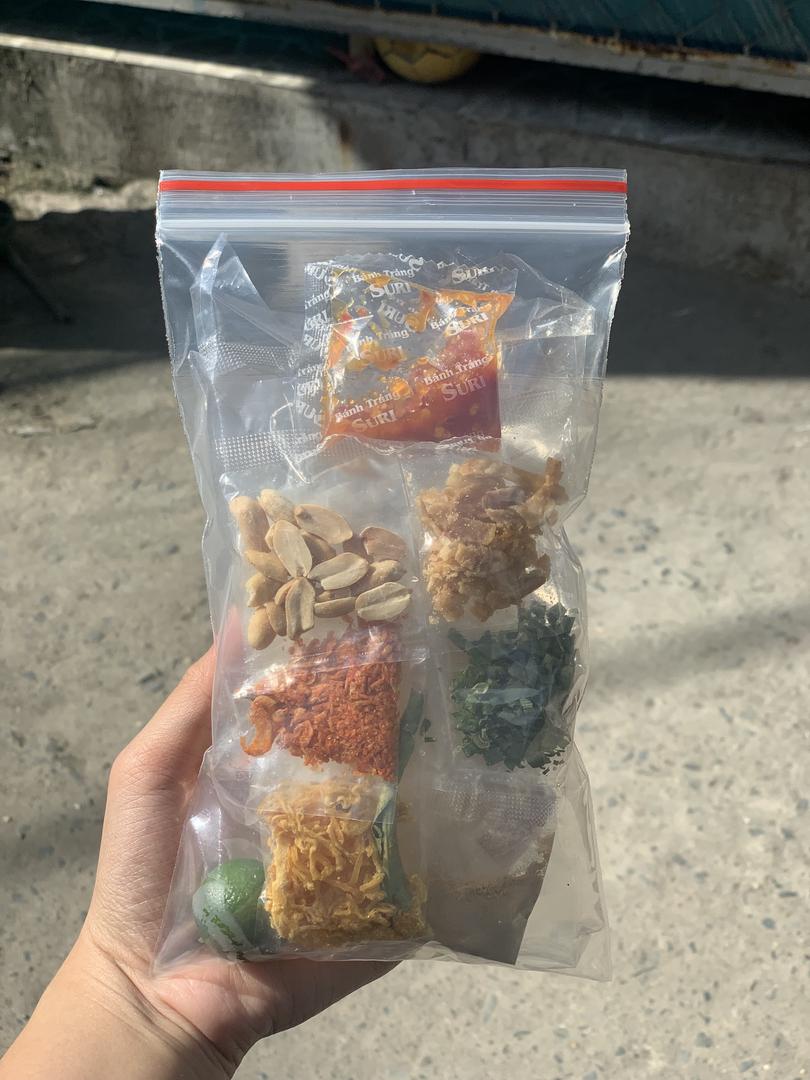 banh-trang-zip-thap-cam