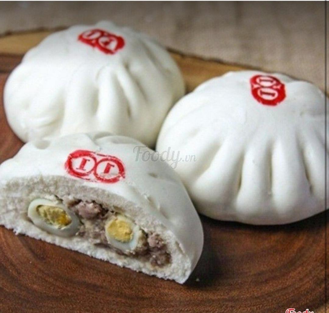 banh-bao-trung-cut-chua-hap