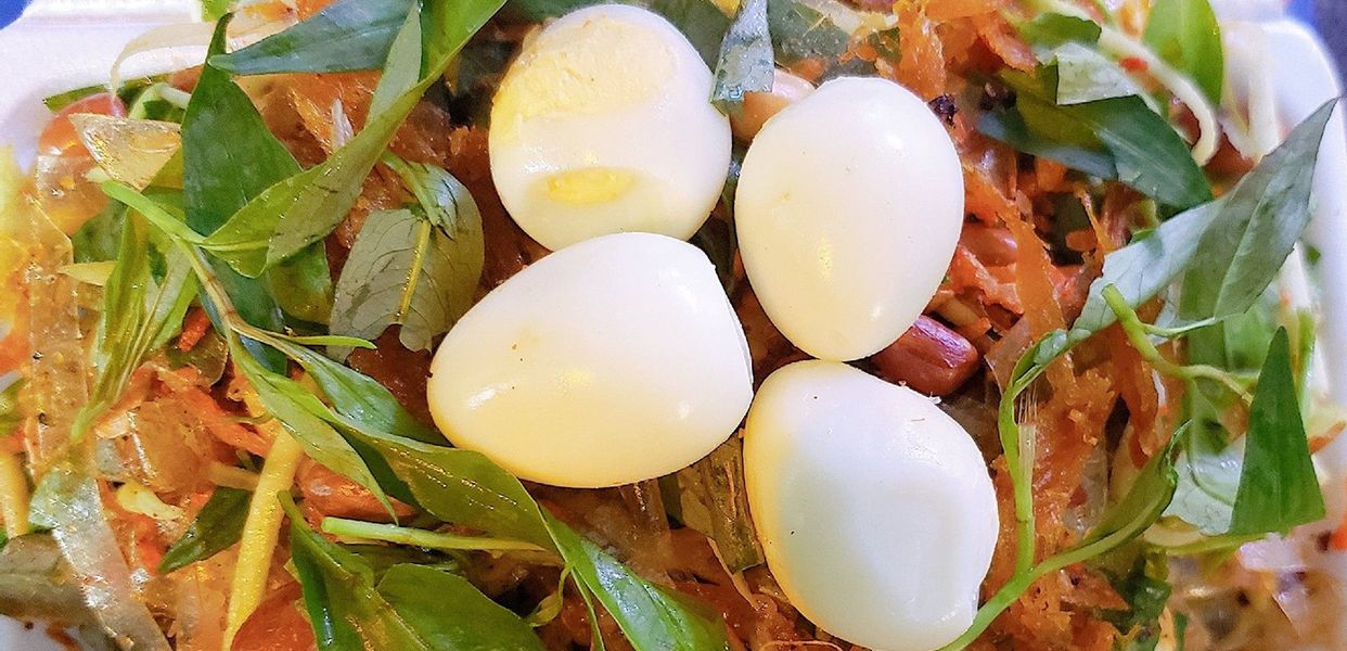 banh-trang-tron-co-du-nguyen-trung-ngan