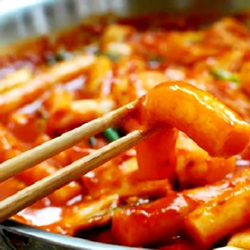 banh-gao-cay-tokbokki