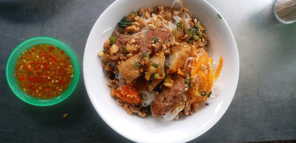 Thảo---Bún-Thịt-Nướng---Chà-Giò-Nem-Nướng---Hưng-Phú