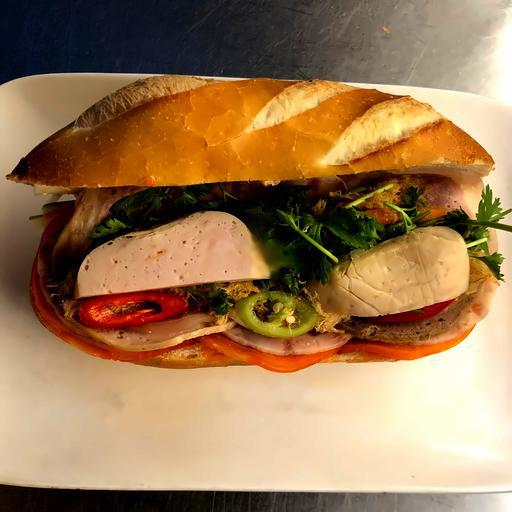 banh-mi-thap-cam-ac-biet