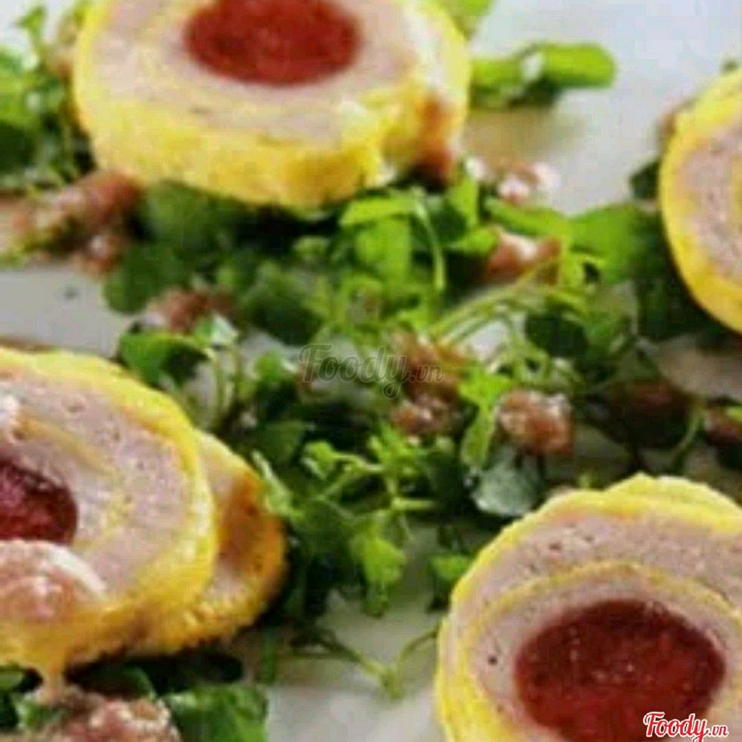 lap-xuong-cuon-trung-thit-khong-com