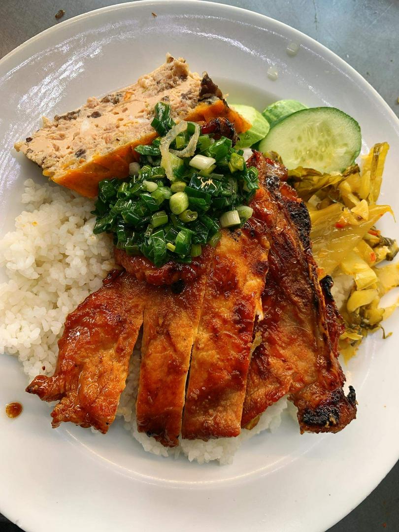 com-tam-suon-cha-1-phan