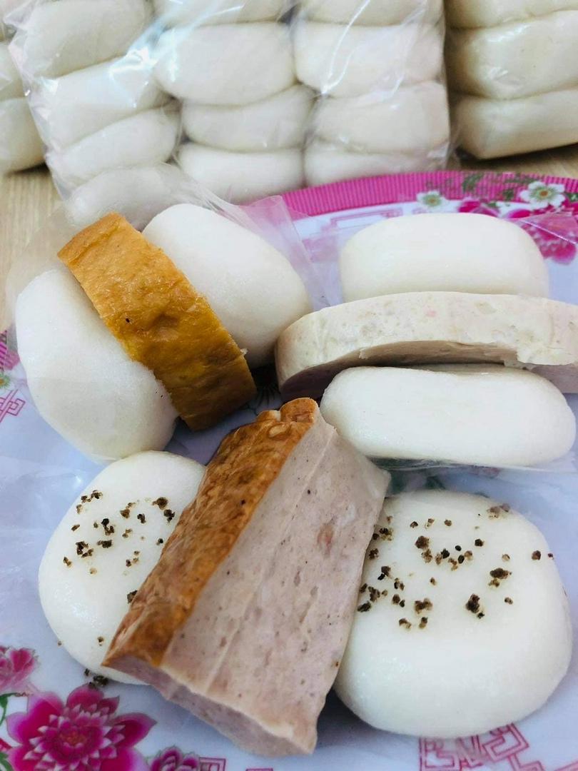 banh-day-kep-cha-que