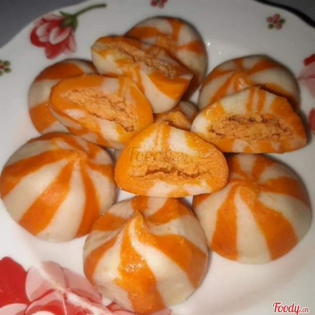 4-vien-banh-bao-nhim-bien-chien