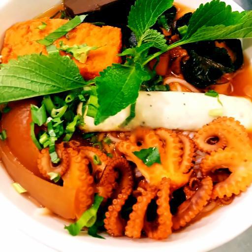 bun-rieu-thap-cam-to-lon-khong-hop