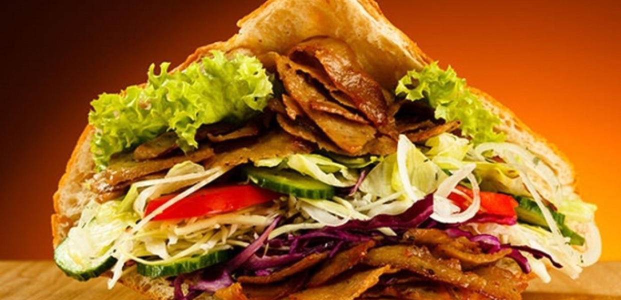 quan-banh-mi-kebab-hoang-son-nuoc-mia-va-nuoc-ep-nguyen-van-thu