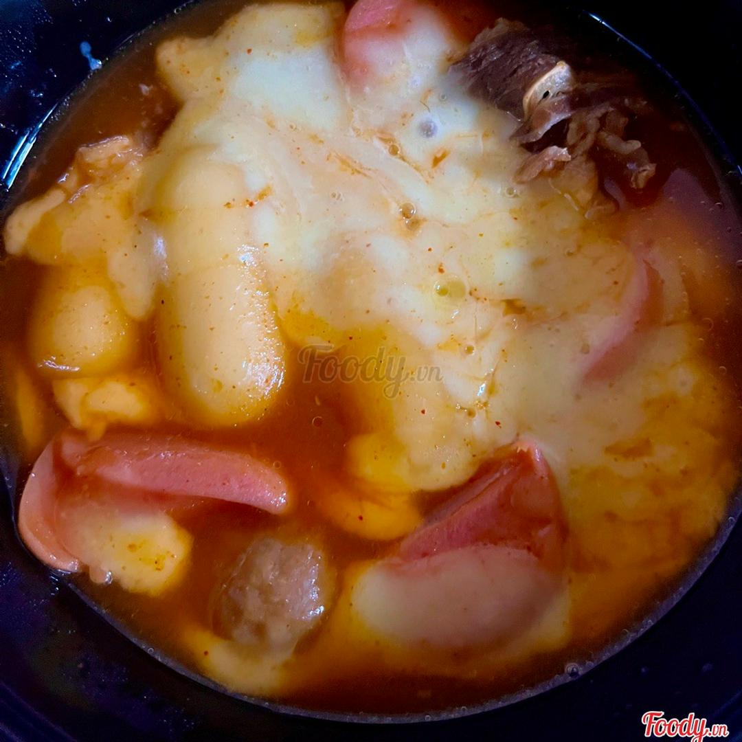 tokbokki-bo-pho-mai-ut-lo