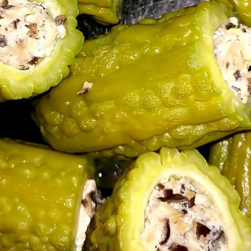 com-thit-luoc-muop-ang-nhoi-thit