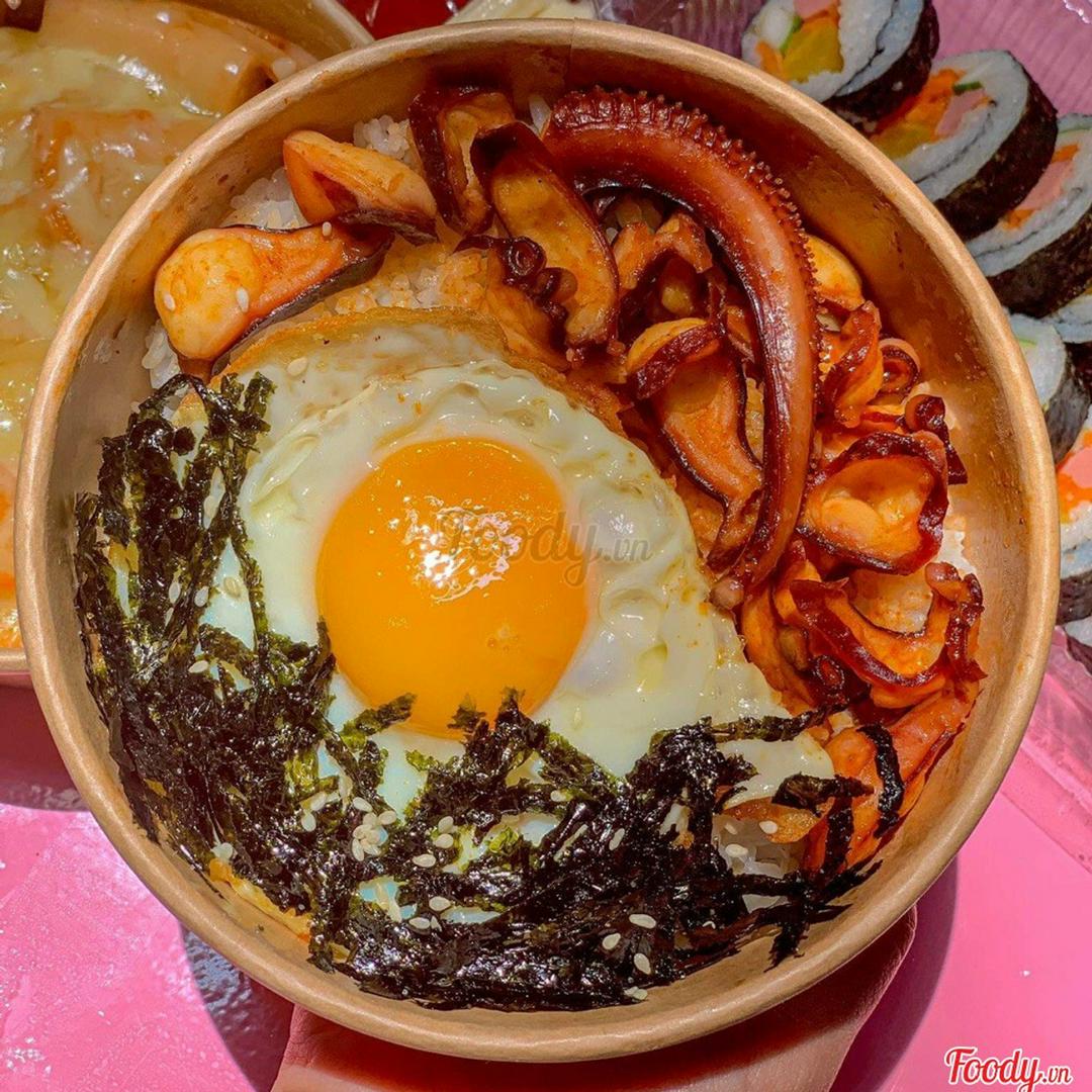 com-tron-bach-tuoc-xao-cay-new