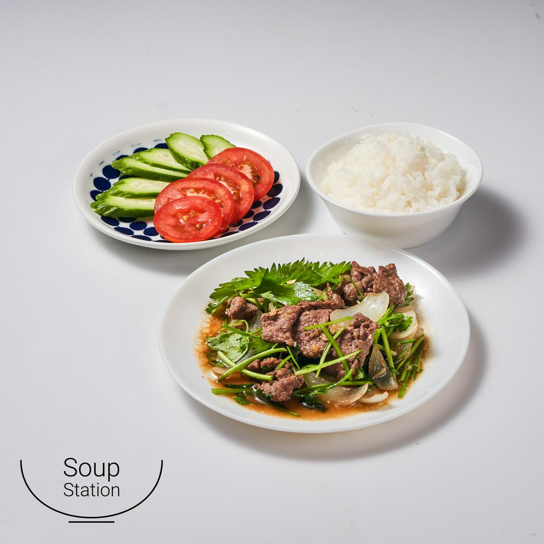 com-bo-xao-can-tay-stir-fried-beef-with-celery
