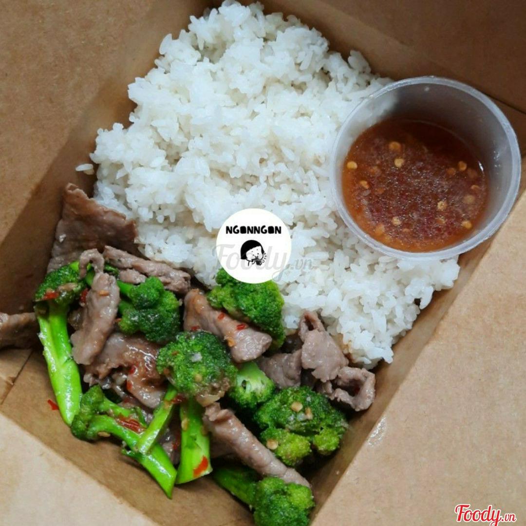 com-bong-cai-xao-bo-sot-ot-cay-ngot