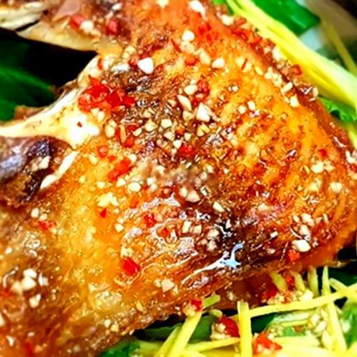 com-ca-dieu-hong-chien-gion