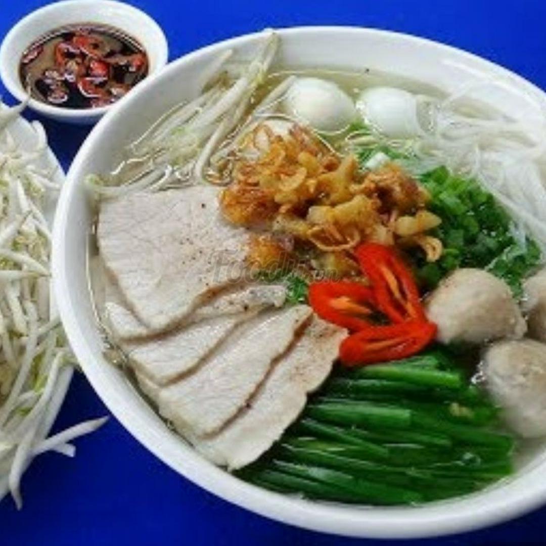 hu-tieu-dai-thit-heo