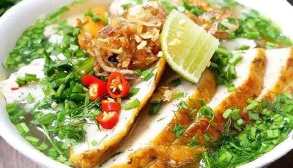 banh-canh-cha-ca-nha-tgang-at-biet