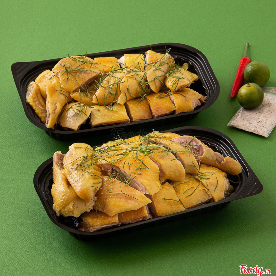 ga-luoc-nua-con-ga-u-muoi-nua-con