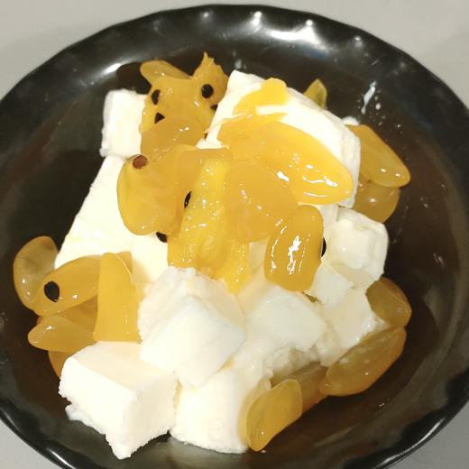 sua-chua-deo-mix-ac-rim-chanh-leo-dua