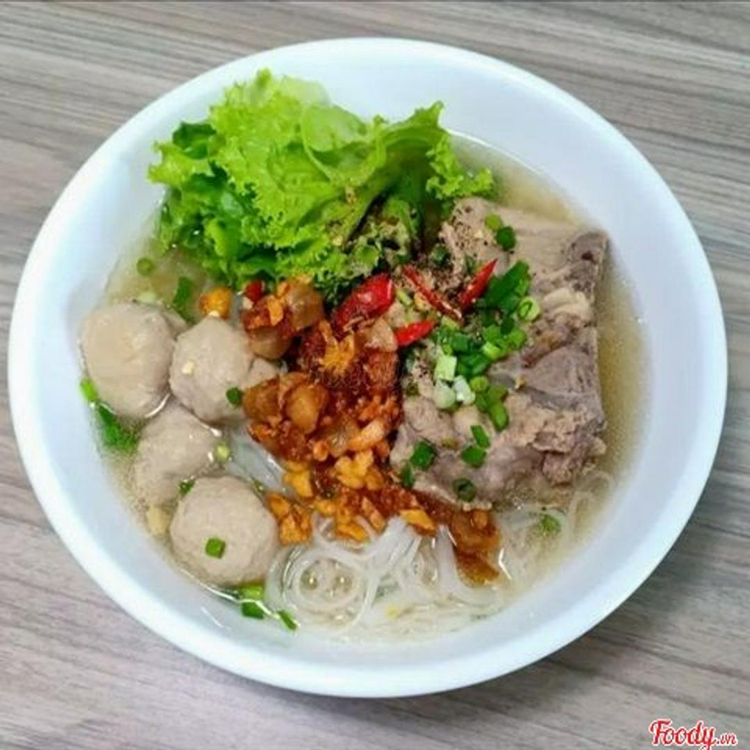 hu-tieu-mem-xuong