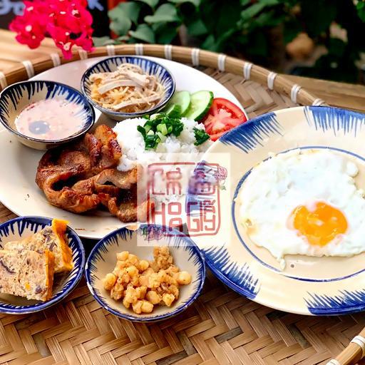 com-tam-suon-ac-biet-4-mon