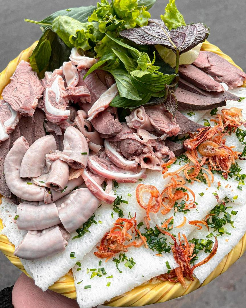 banh-hoi-long-heo-ac-biet