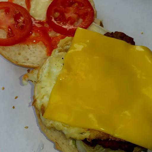 burger-bo-trung-pho-mai