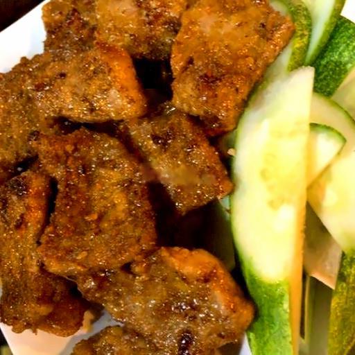 vu-heo-chien-nuoc-mam