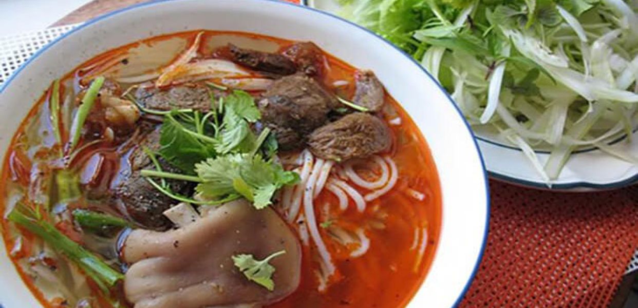 tung-bun-bo-hue-banh-canh-ak-lak