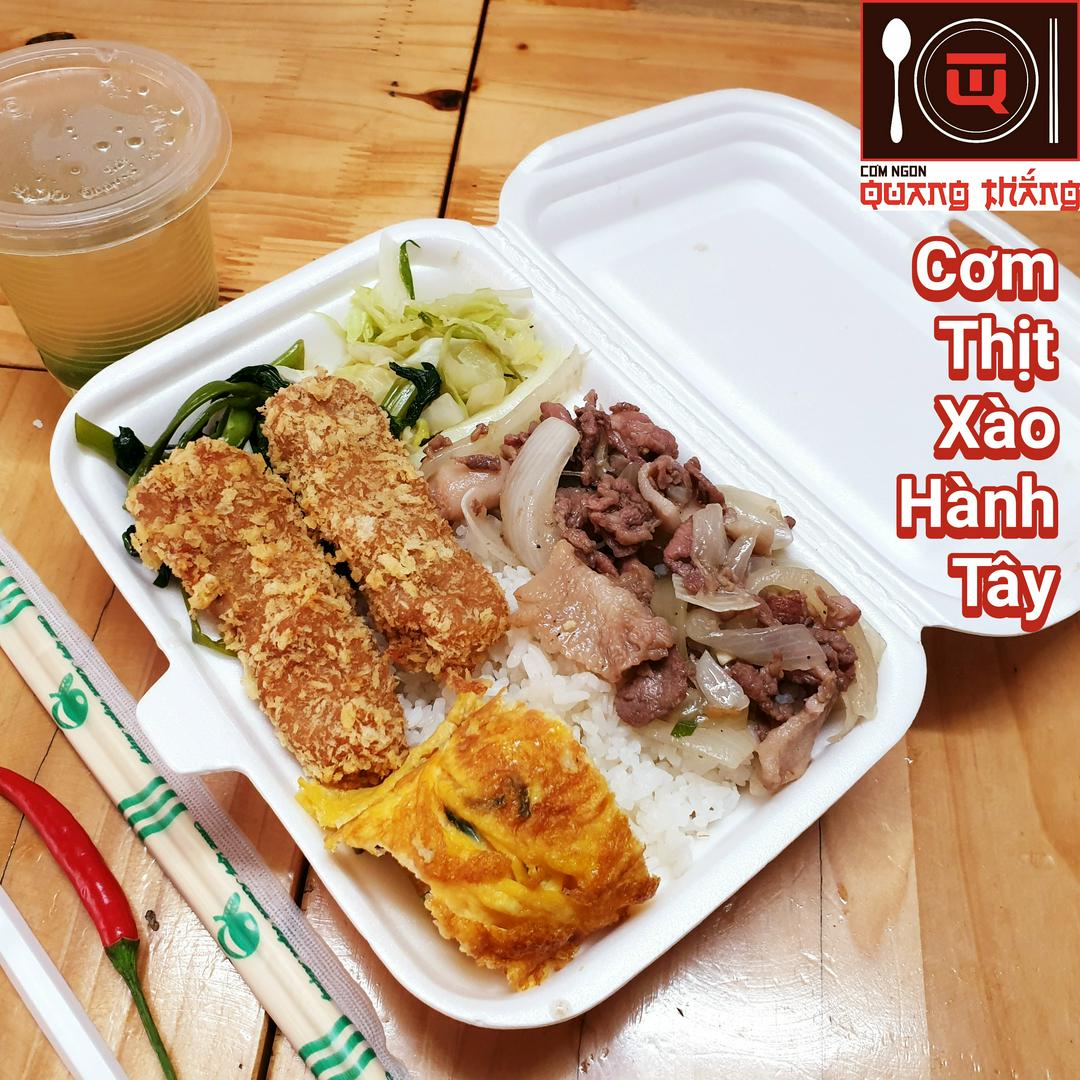 com-thit-xao-hanh-tay