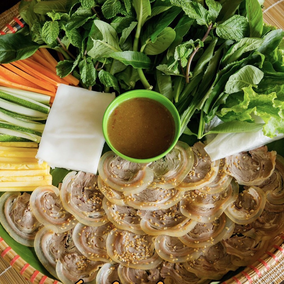 met-bo-to-cuon-banh-trang