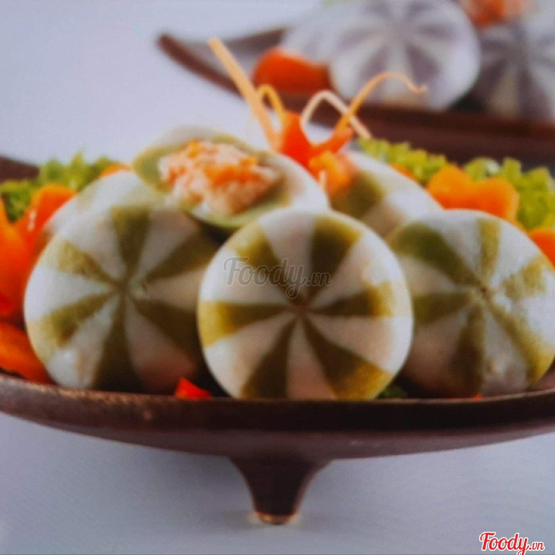 vien-banh-bao-nhan-trung-muoi