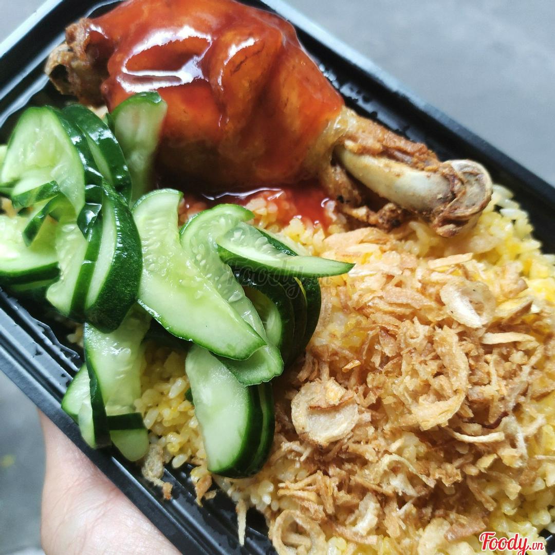 com-rang-ga-sot-chua-ngot