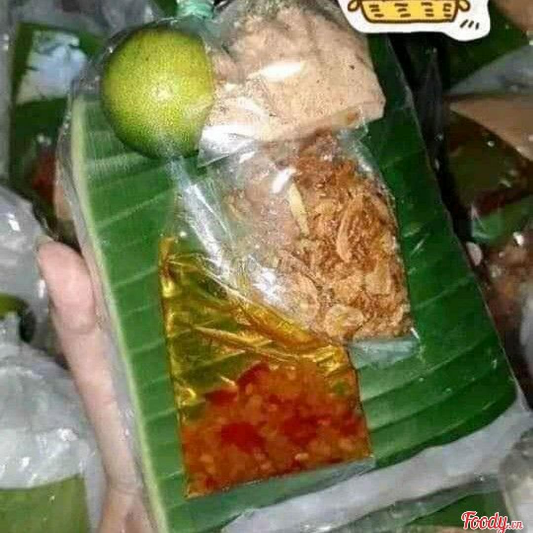 banh-trang-u-la-chuoi