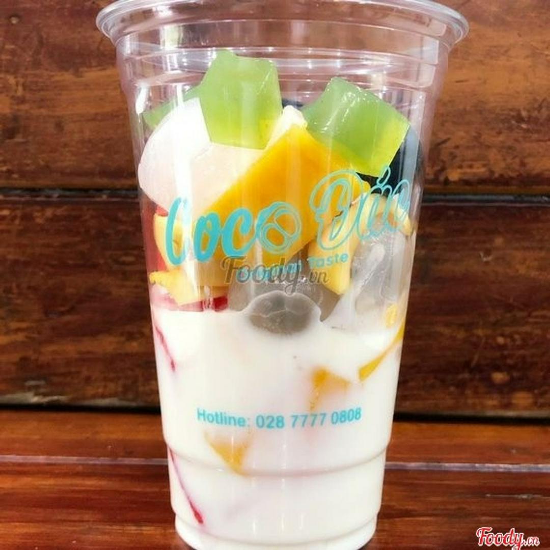 trai-cay-thap-cam-sua-chua-tuoi