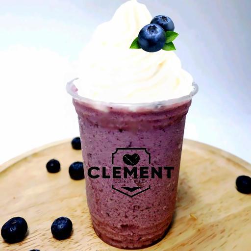 ice-blended-blueberry-yogurt