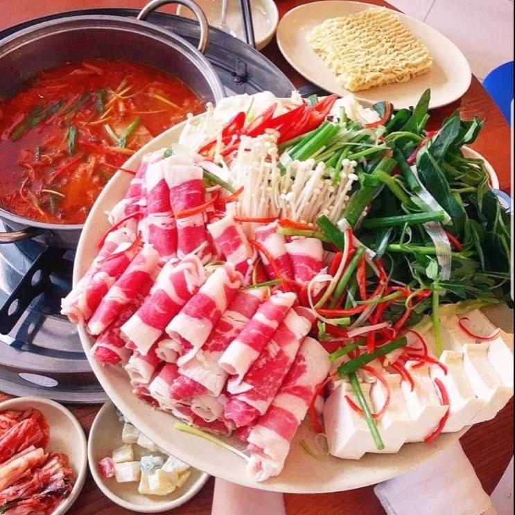 combo-3-lau-thai-hai-san-tuoi-3-4ng-1-phan-ba-chi-bo-my-loai-i-500ml-nuoc-lau-them