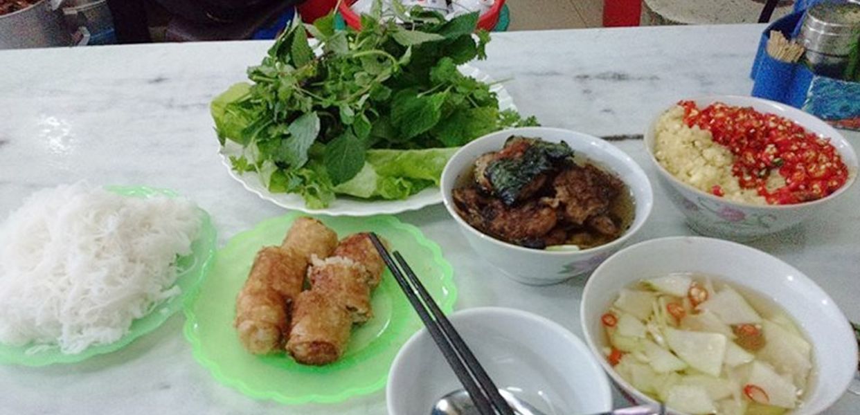 bun-cha-ac-kim-hang-manh