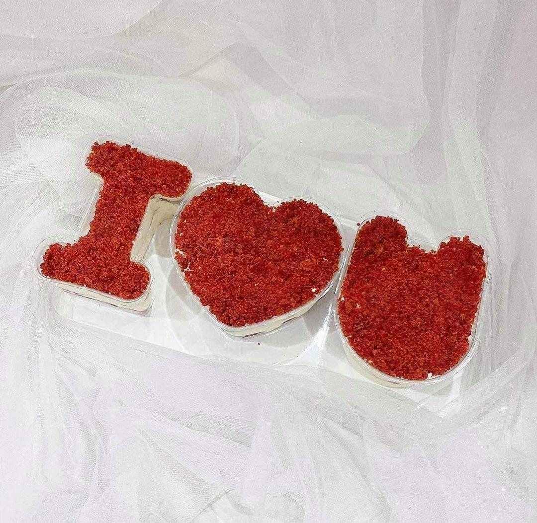 banh-sinh-nhat-ilu-red