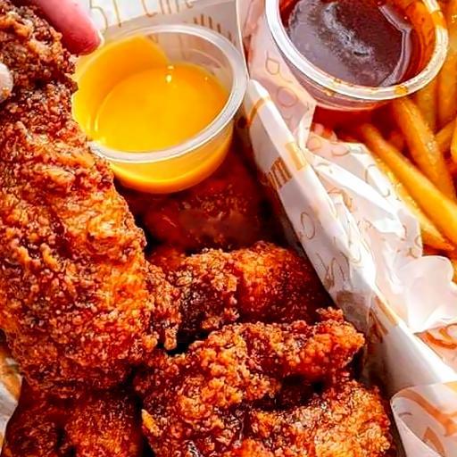 box-ga-ran-size-m-tang-kem-khoai-chien