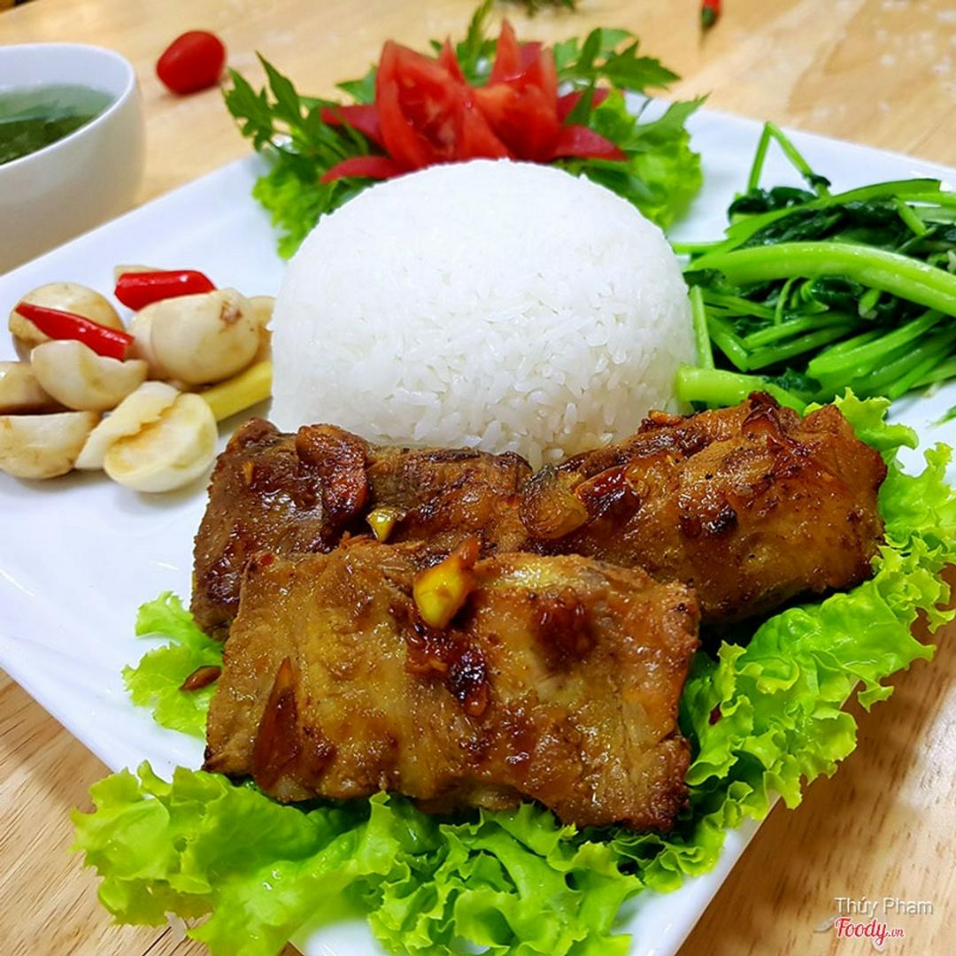 com-suon-sot-mat-ong