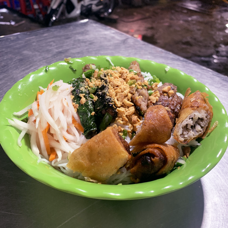 bun-thit-nuong-ac-biet